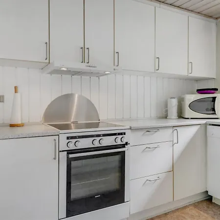 Maija - 1-4km From The Sea In Western Jutland By Interhome
