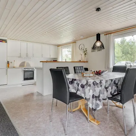 Maija - 1-4km From The Sea In Western Jutland By Interhome Molby