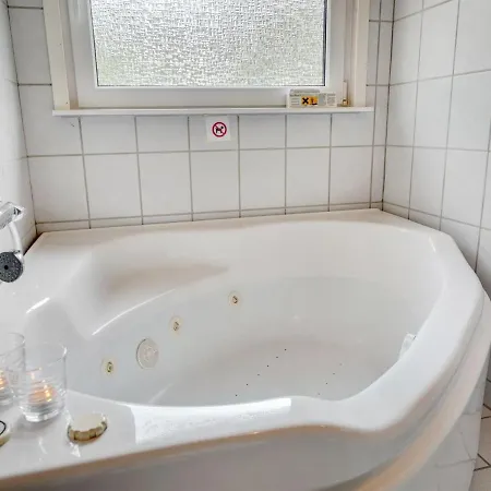 Holiday home Maija - 1-4km From The Sea In Western Jutland By Interhome Molby