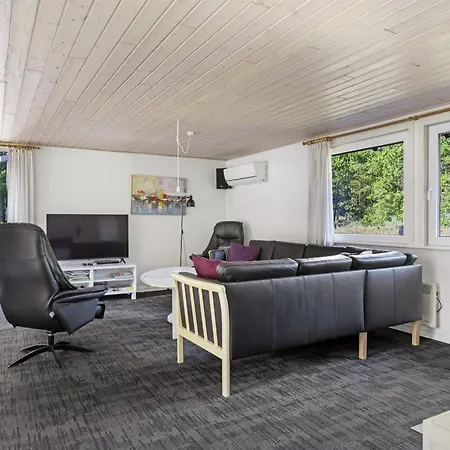 בית נופש Maija - 1-4km From The Sea By Interhome